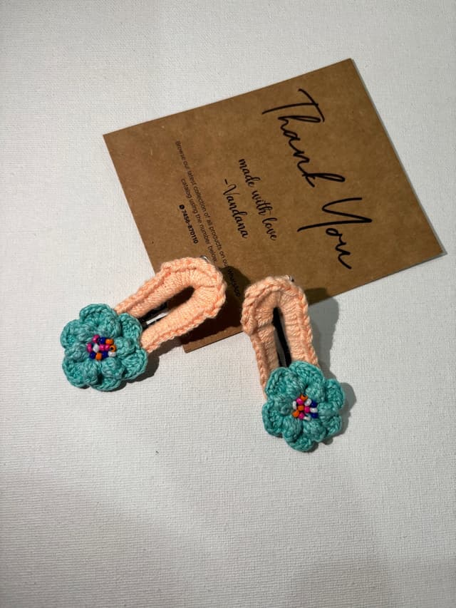 Crochet hair clips